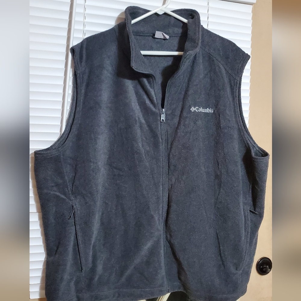 Columbia Charcoal/black Men's 3x Vest